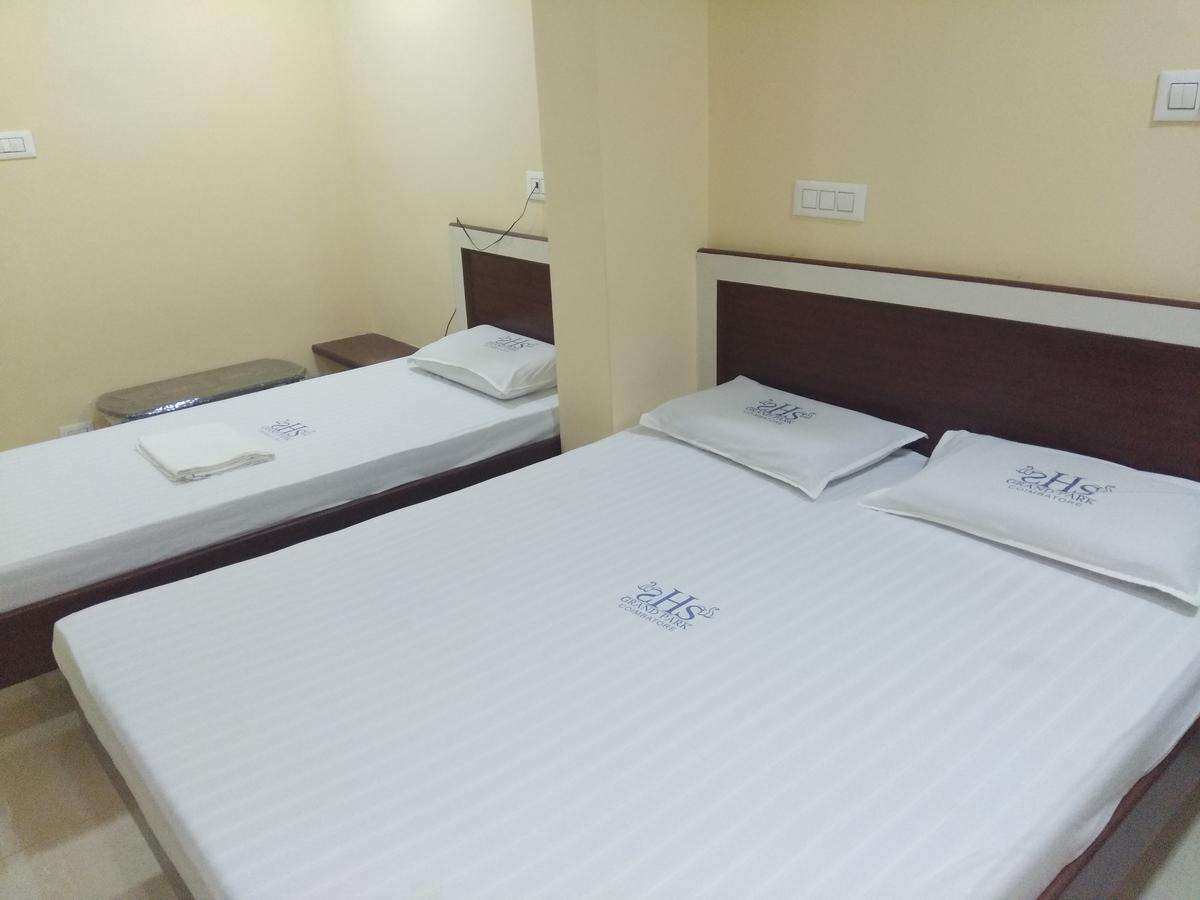 Shs Grand Park Hotel โคอิมบาทอร์ ภายนอก รูปภาพ